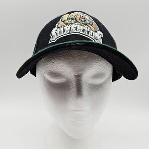 ONE FIT | WHL Everett Silvertips hockey stretch cap hat